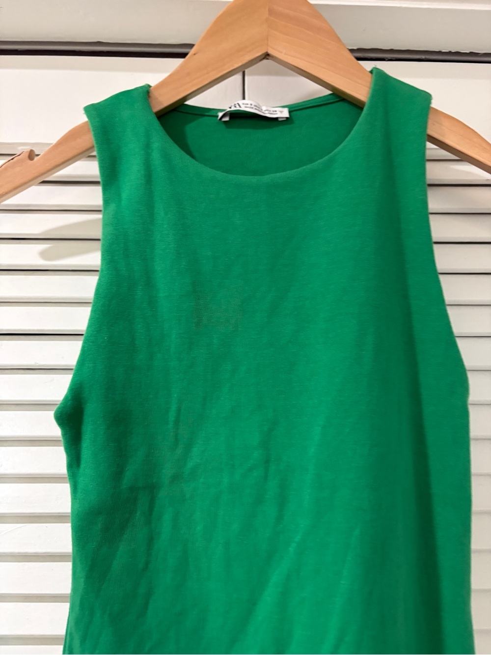 Zara Sleeveless Green Mini Dress - Picture 2 of 5